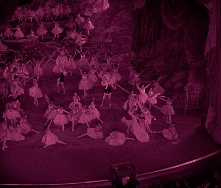 The Phantom of the Opera screenshot 2