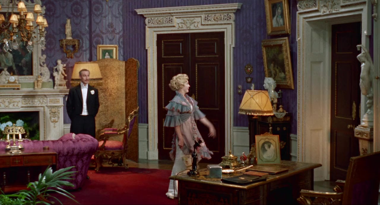 The Prince and the Showgirl screenshot 2
