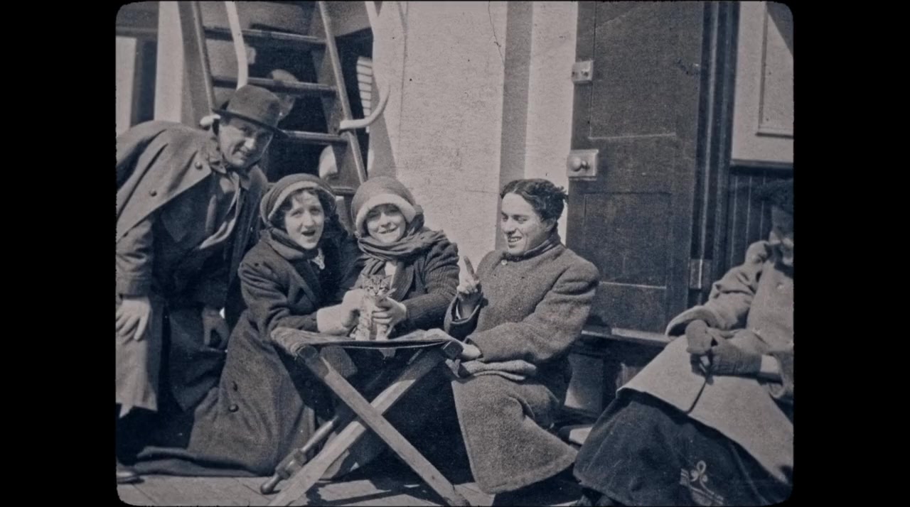 The Real Charlie Chaplin screenshot 3