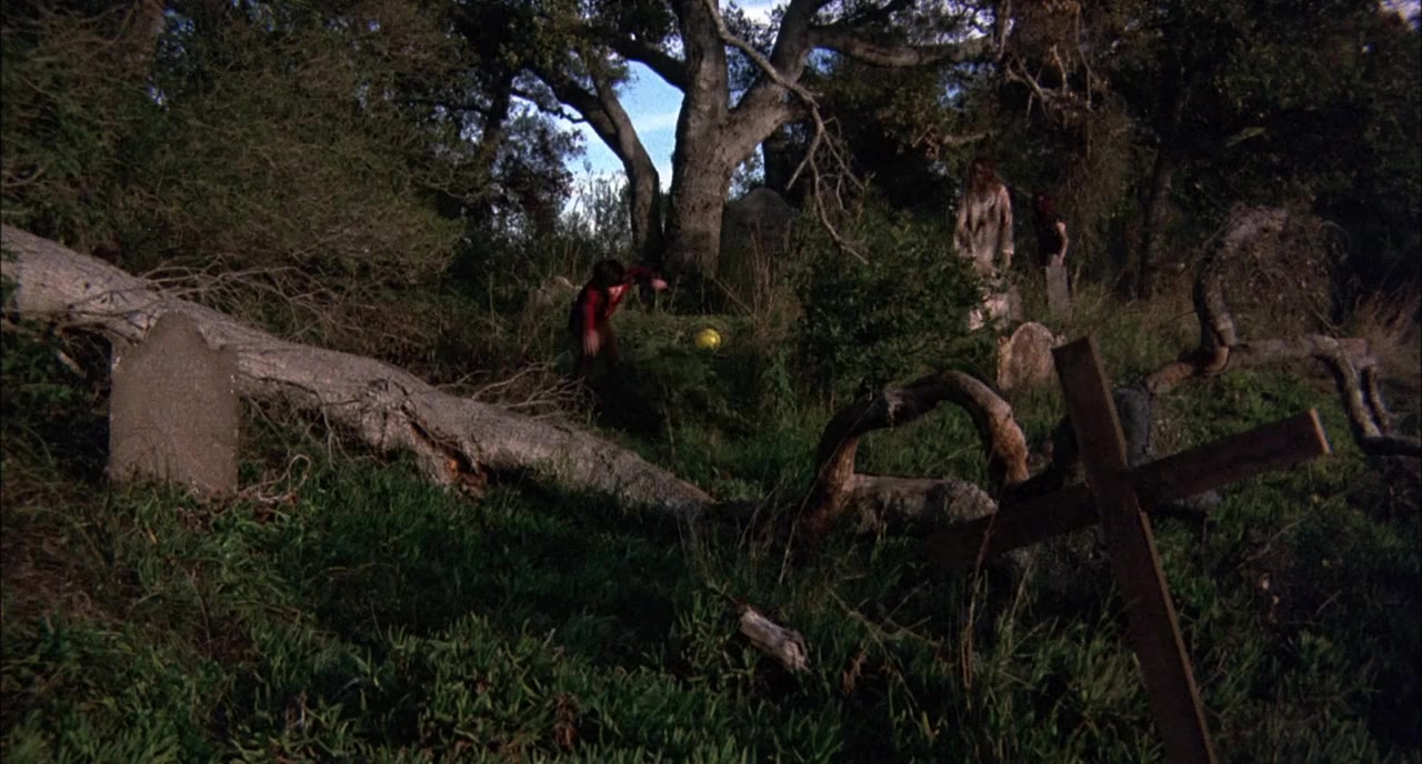 The Return of Count Yorga screenshot 1