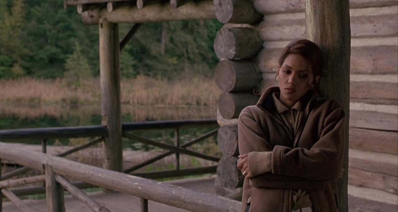 The Rich Man's Wife screenshot 2