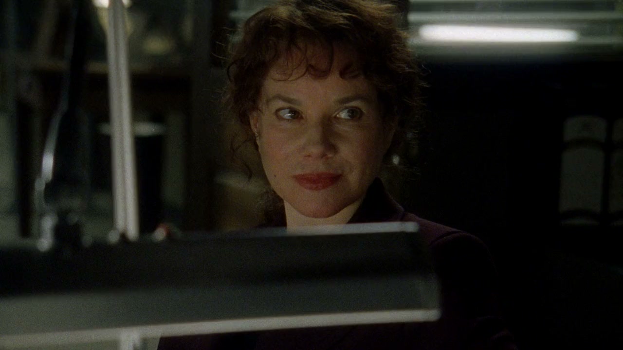 The Stranger Beside Me screenshot 2