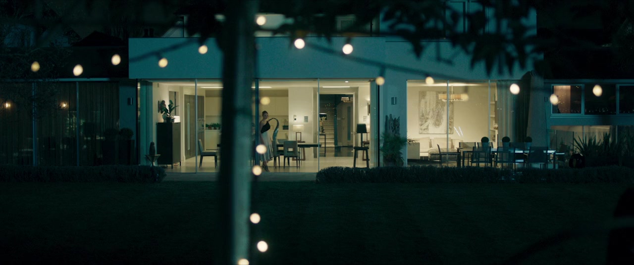 The Stranger in Our Bed screenshot 3