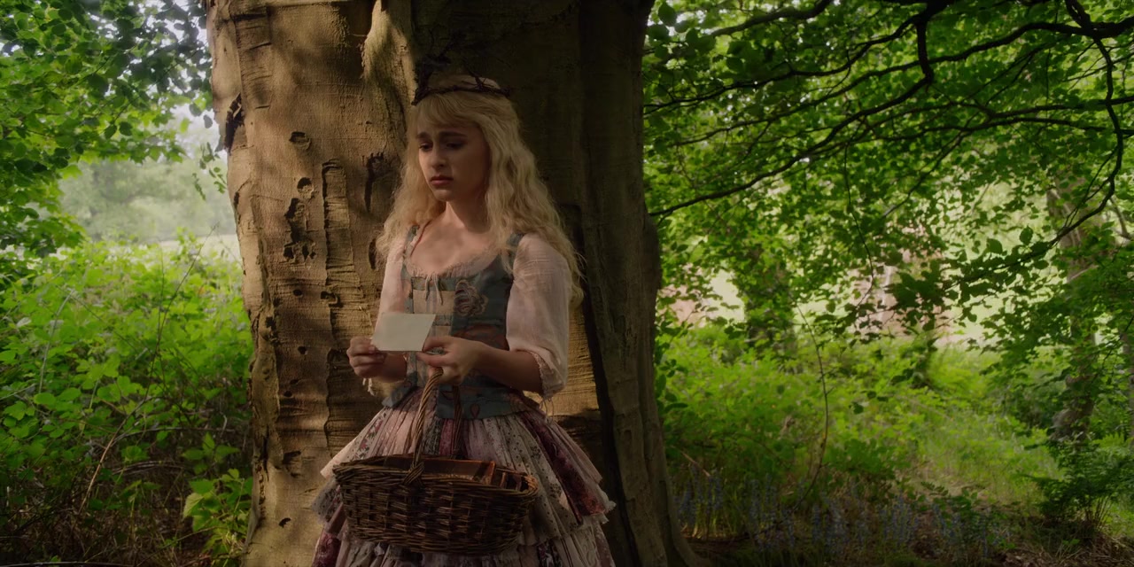 The School for Good and Evil screenshot 1