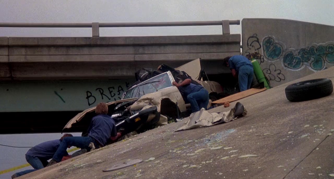 The Texas Chainsaw Massacre 2 screenshot 1