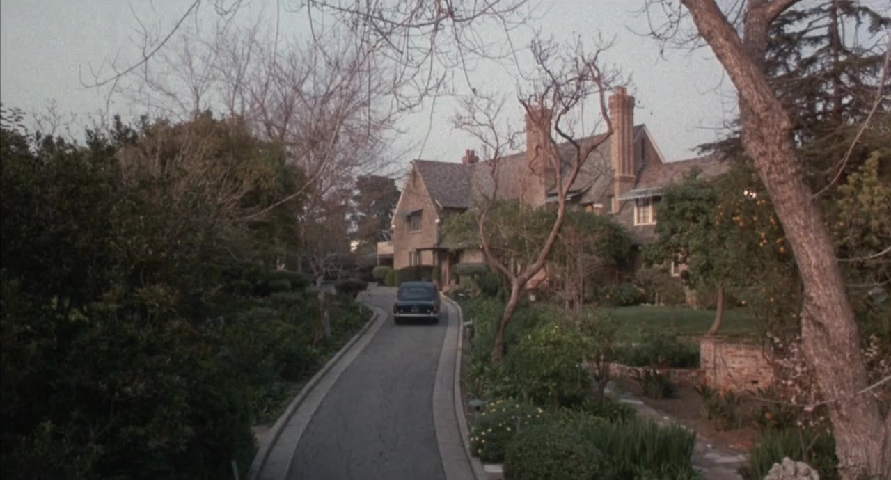 The Thing with Two Heads screenshot 3