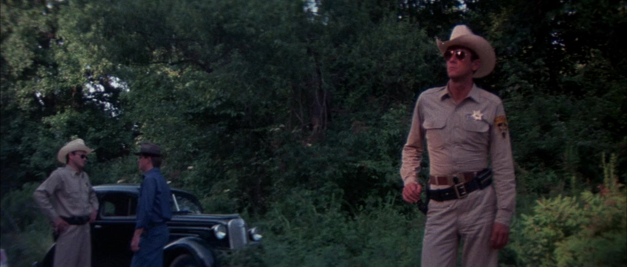 The Town That Dreaded Sundown screenshot 2