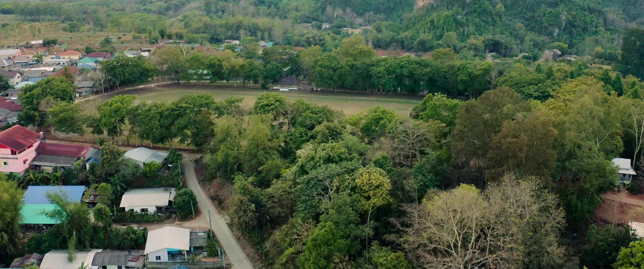 The Trapped 13: How We Survived the Thai Cave screenshot 1