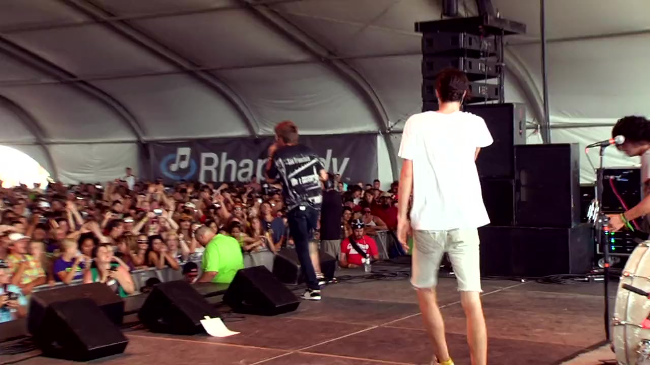 The Vans Warped Tour 15th Anniversary Celebration screenshot 3