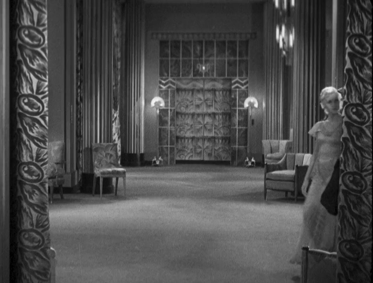 The Woman Between screenshot 1