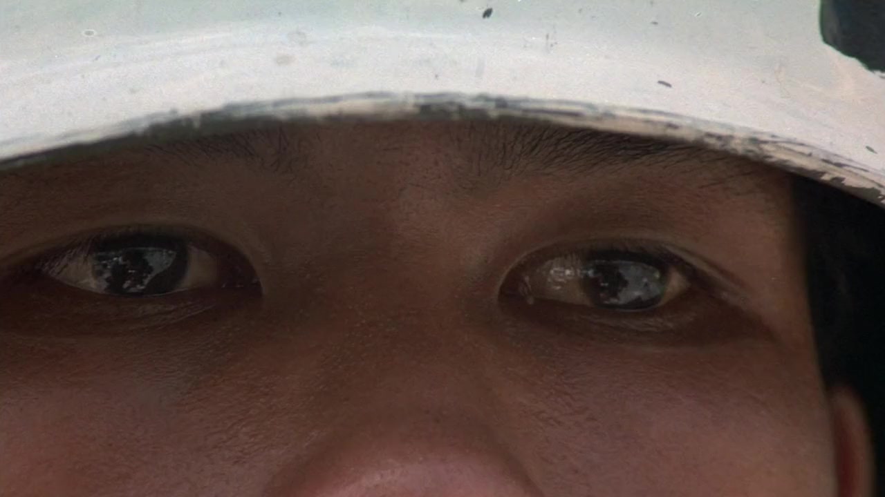 The Year of Living Dangerously screenshot 1