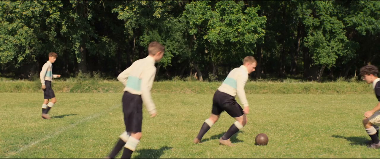 The Yellow Tie screenshot 1