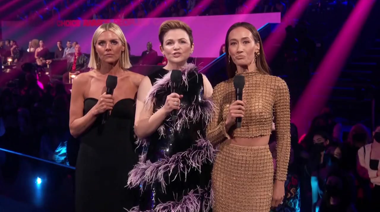 The 47th Annual People's Choice Awards screenshot 2