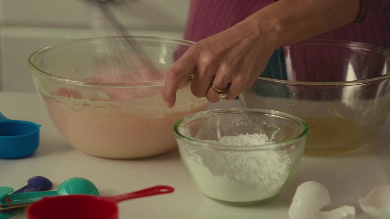 Three Housewives and a Body screenshot 3