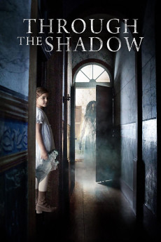 Através da Sombra (2015) poster