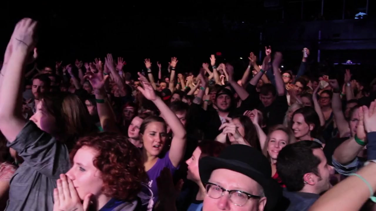 Trampled by Turtles: Live at First Avenue screenshot 2