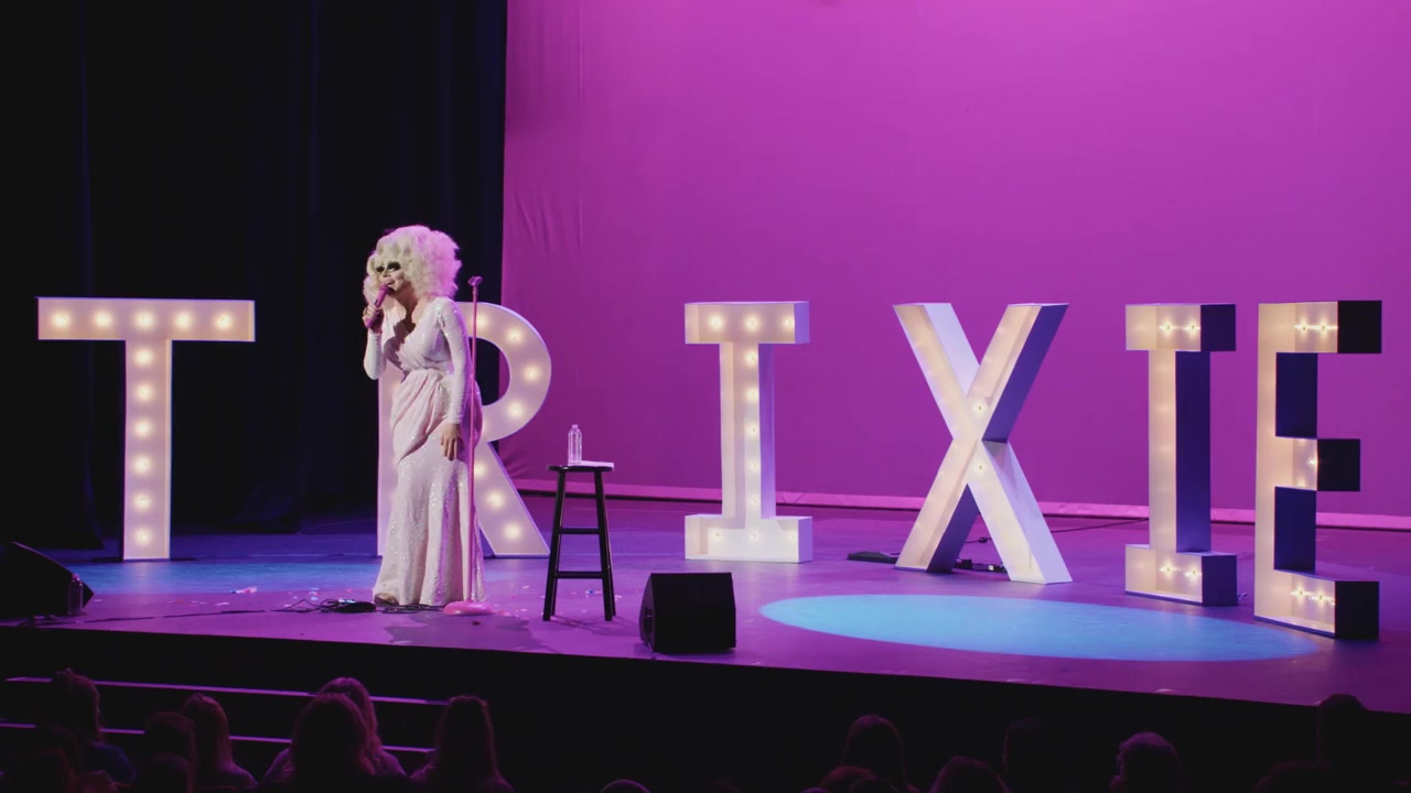 Trixie Mattel: Skinny Legend screenshot 1