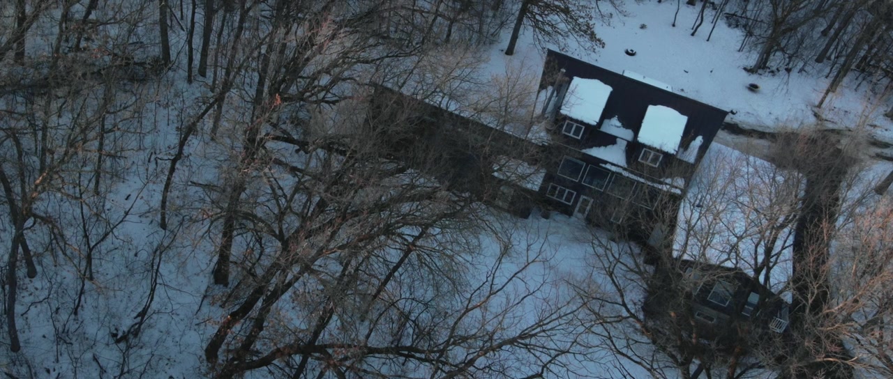 Uncontained screenshot 1