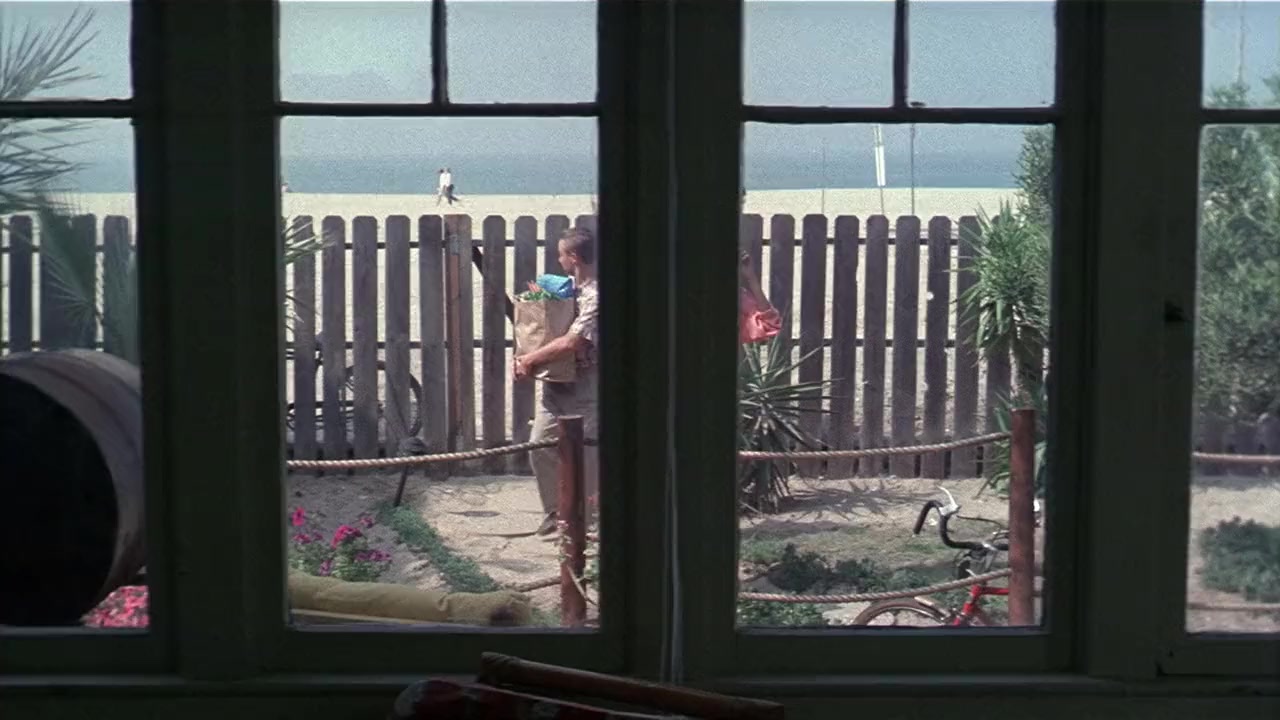 Under the Boardwalk screenshot 3