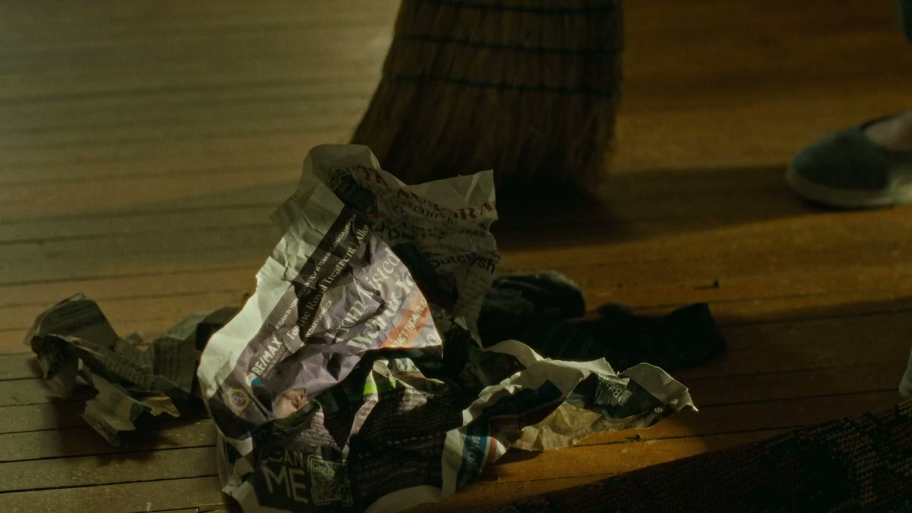 Under the Rug screenshot 2