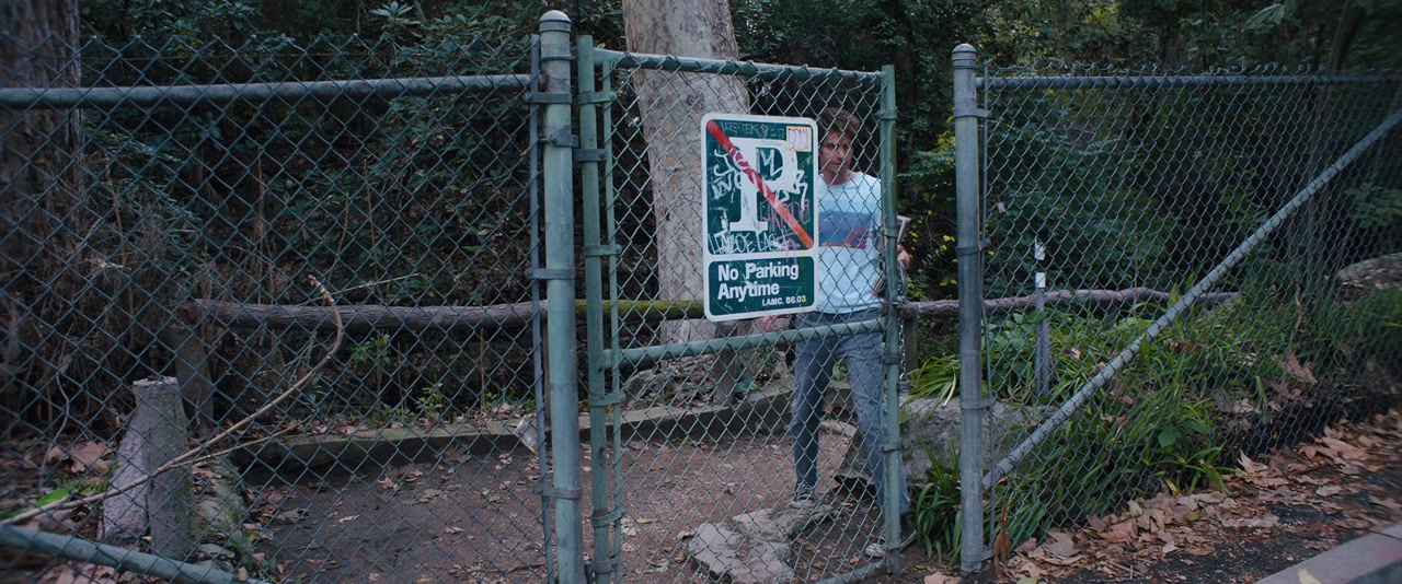 Under the Silver Lake screenshot 1