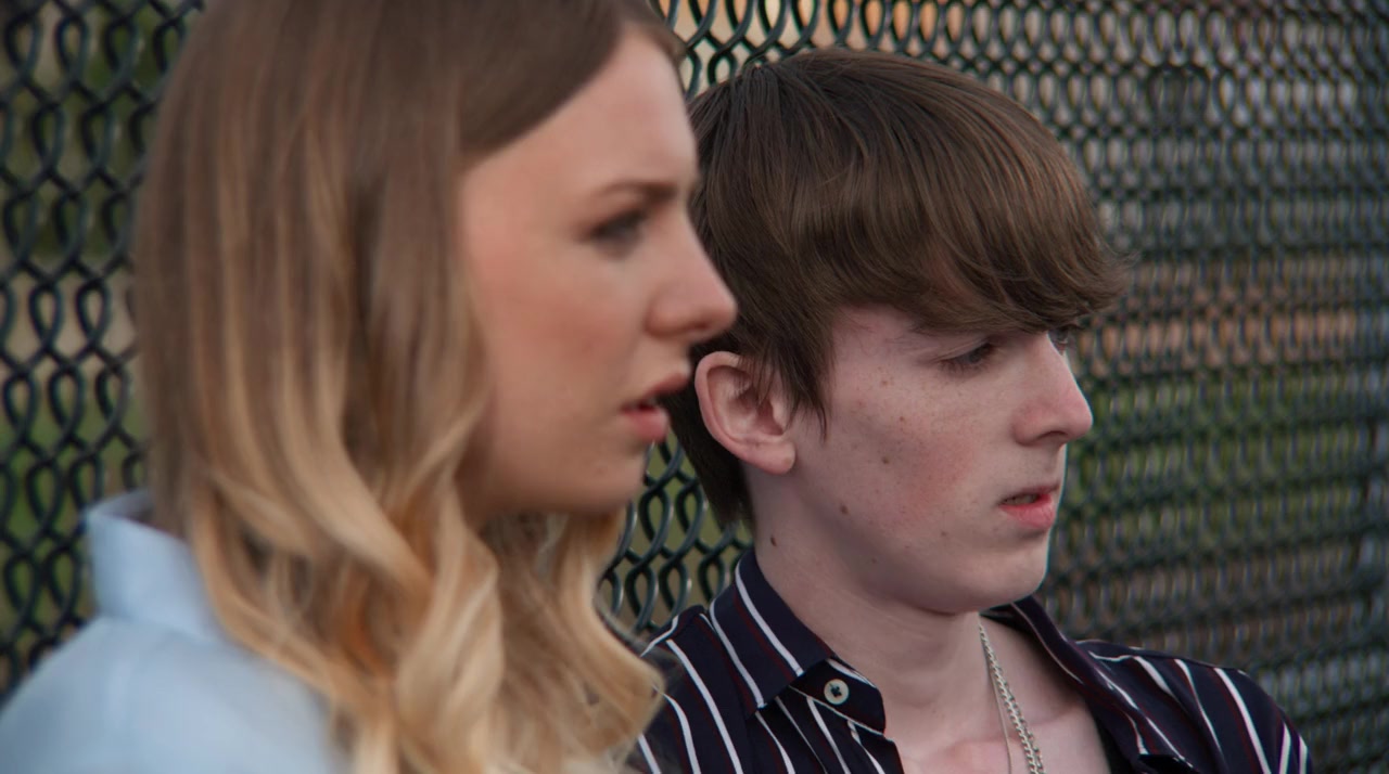 Undercover Cheerleader screenshot 3
