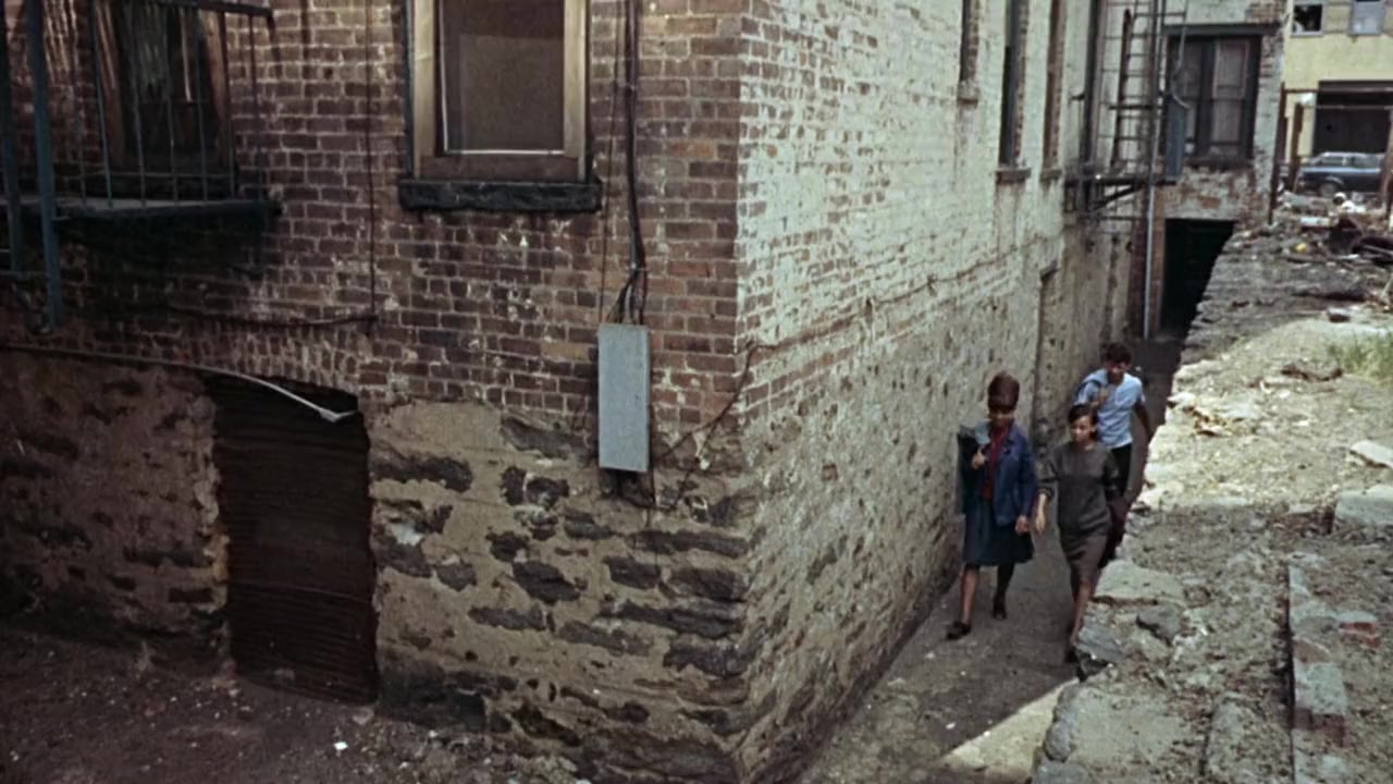 Up the Down Staircase screenshot 1