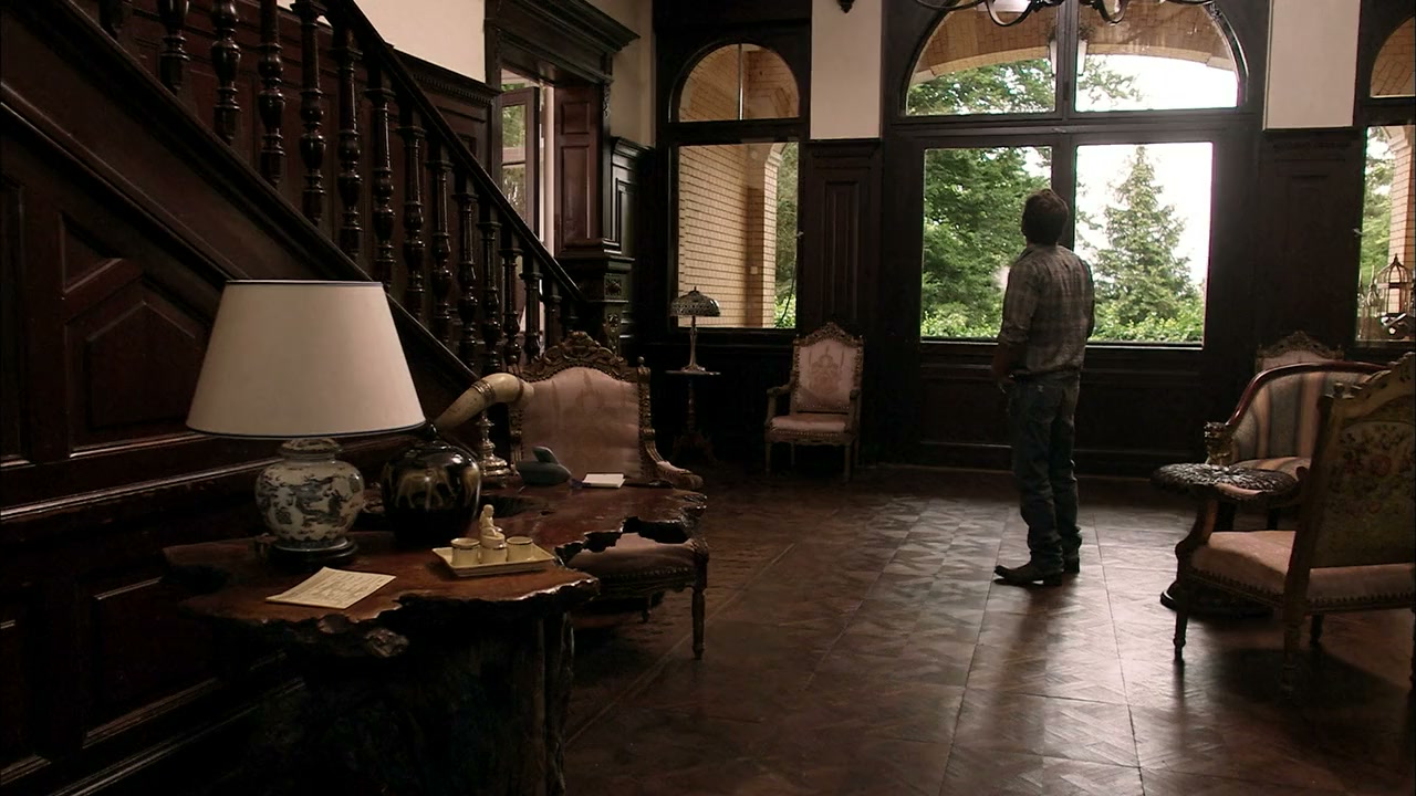 Upstairs screenshot 2