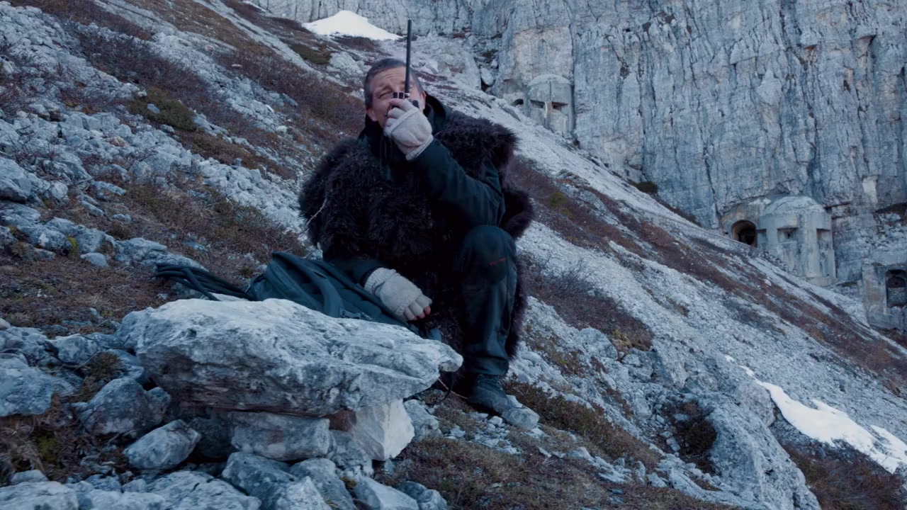 You vs. Wild: Out Cold screenshot 2