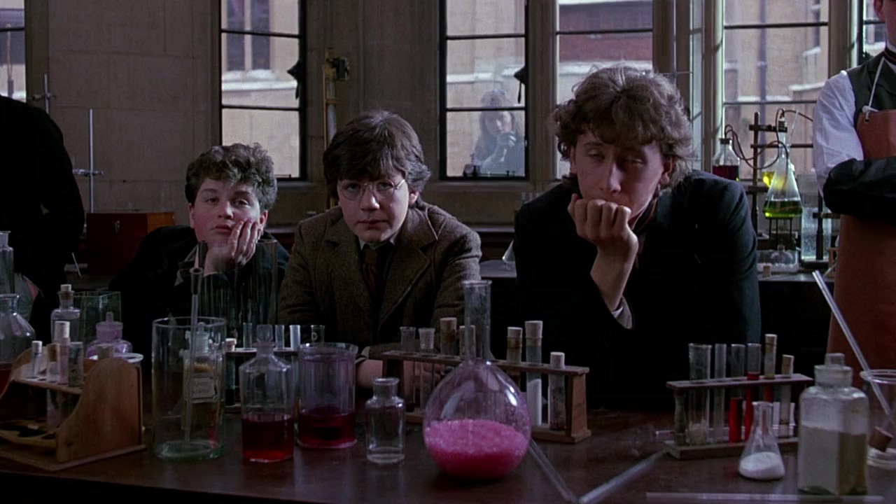 Young Sherlock Holmes screenshot 1