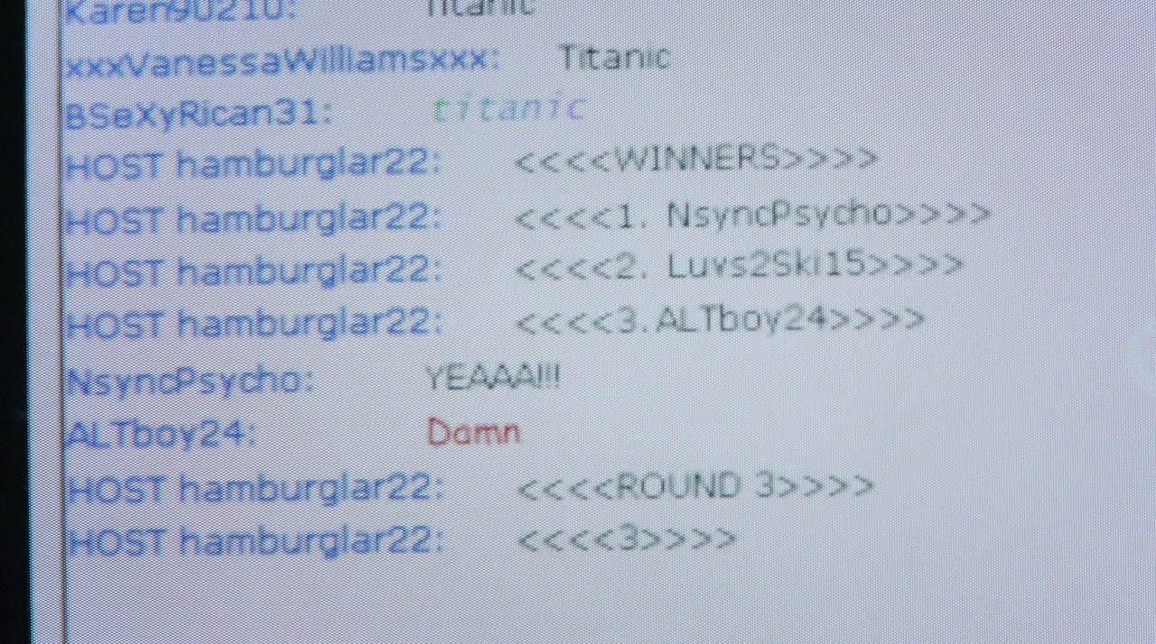 Yes, God, Yes screenshot 2
