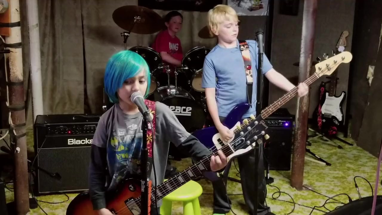 Yung Punx: A Punk Parable screenshot 3