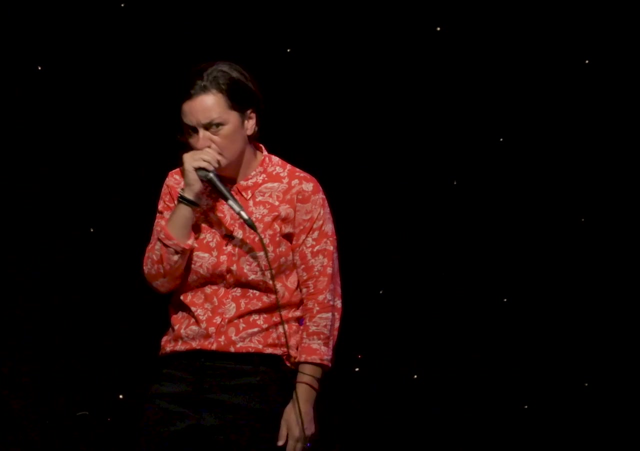 Zoe Lyons: Entry Level Human screenshot 3